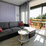T3 A 300m Des Plages Avec Parking Et Terrasse - Fr-1-309-414 Apartamento *